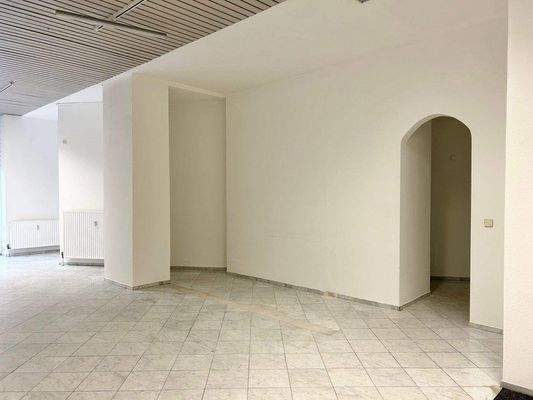 Ladeneinheit Ansicht 1