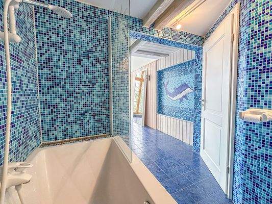 Badezimmer Obergeschoss Bild 3