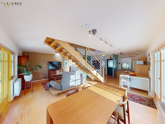 Wohn-Essbereich und Küche