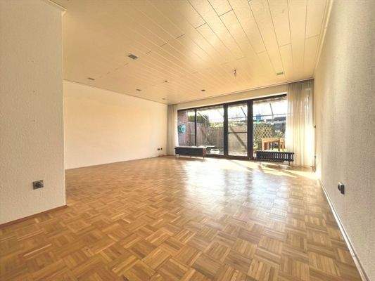 Edles Parkett schafft eine wohnliche Atmosphäre