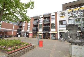 Ansicht von der Einkaufsstraße