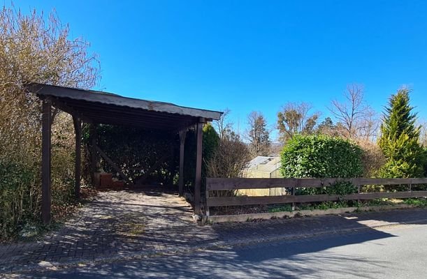 Carport.jpg