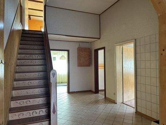 Die Diele mit der Treppe