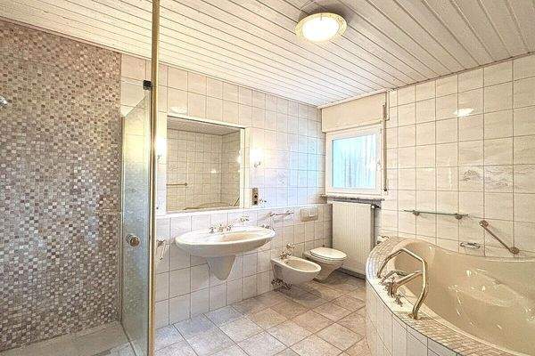 Bad Einliegerwohnung