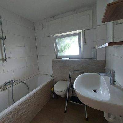 67-7- Tageslichtbad OG.jpg