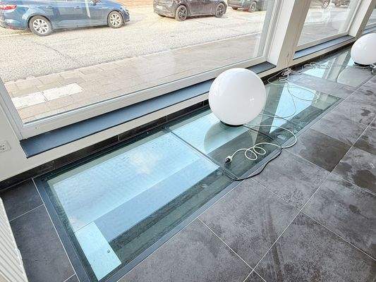 Sicherheitsglas zum Keller