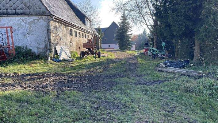 Zufahrt über Nachbargrundstück (kein Wegerecht)