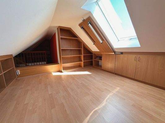 ausgebautes Dachgeschoss_ Schlafzimmer 4