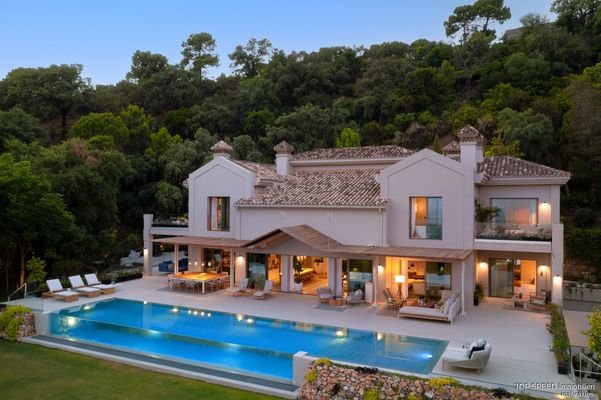 Photo: Villa in Benahavis