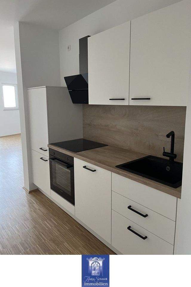 Ihr neues modernes Zuhause im Erstbezug! Fußbodenheizung, Balkon, EBK, Lift! - Photo 2