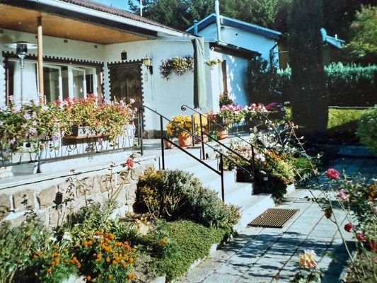 Bungalow im Sommer