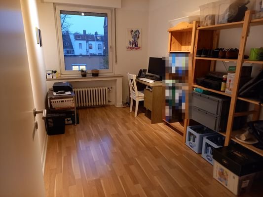 Kinderzimmer/Büro