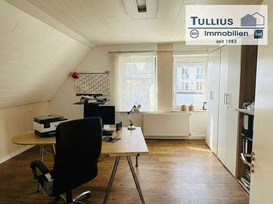 Arbeitszimmer