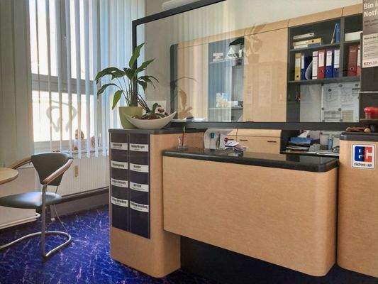 Praxis-Empfangsbereich