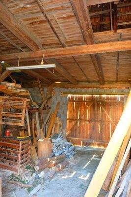 Innenansichten der Scheune.JPG