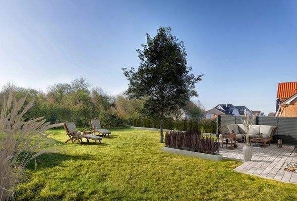 9. Garten mit Gartenmöbeln als Digitalstaging!