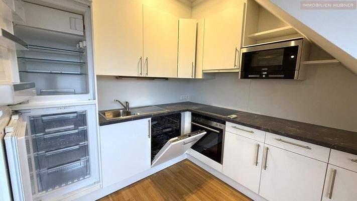 top ausgestattete Küche