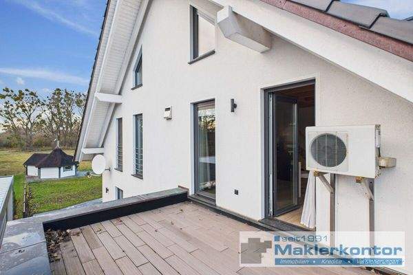 Balkon Süd-West Ausrichtung 1. OG