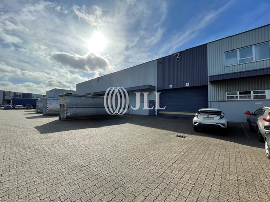 Außenansicht Andienung - JLL