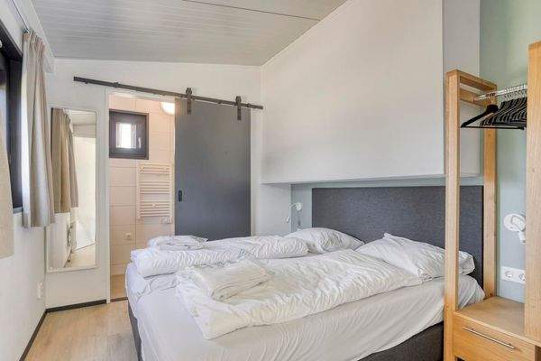 Ferienhaus-zu-verkaufen-Lakeside-Resort-Brielle014