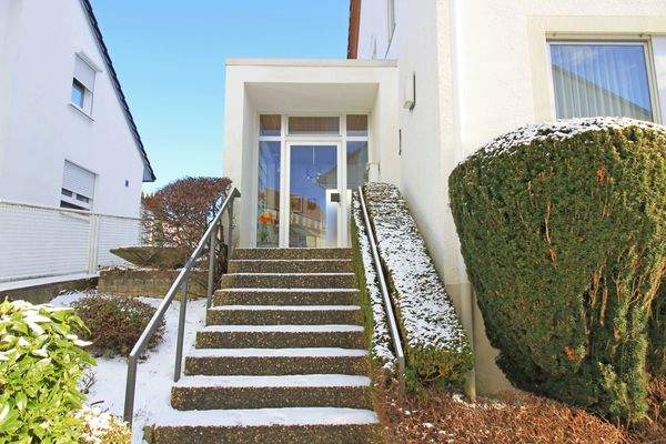 Treppenaufgang und Windfang