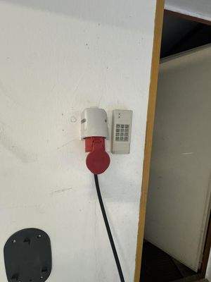 Keller Garage Starkstromanschluss