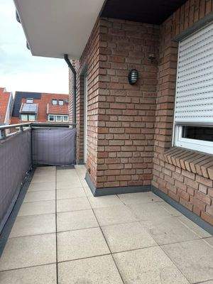 Balkon II -Frontseite