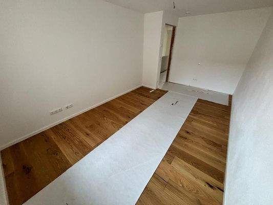 Schlafzimmer 3 (1).jpeg