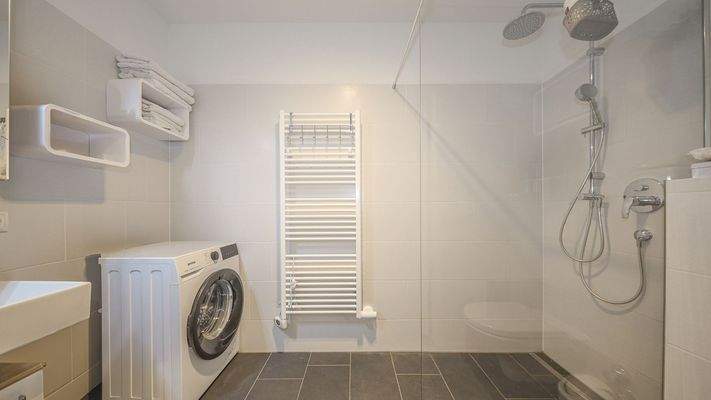 KITZIMMO-exklusive Neubauwohnung mit Hahnenkammblick - Immobilien Kitzbühel.