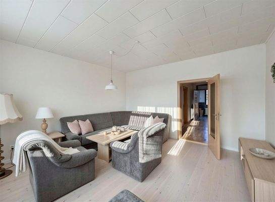 Wohnzimmer mit Einrichtungsbeispiel