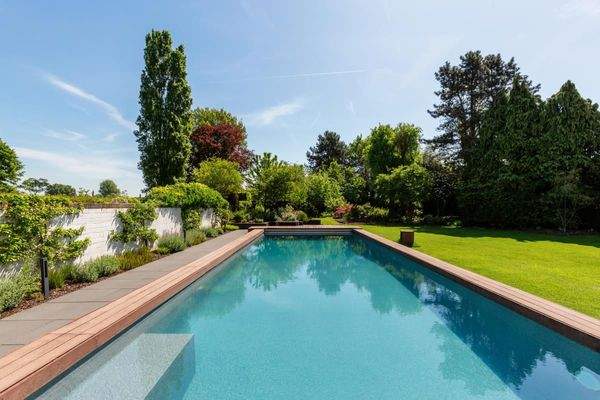 Blick über den Pool