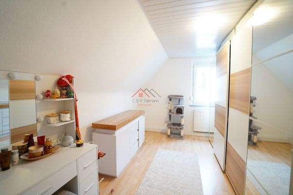 Büro oder Ankleidezimmer