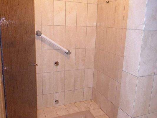 Dusche 120x80 cm.JPG