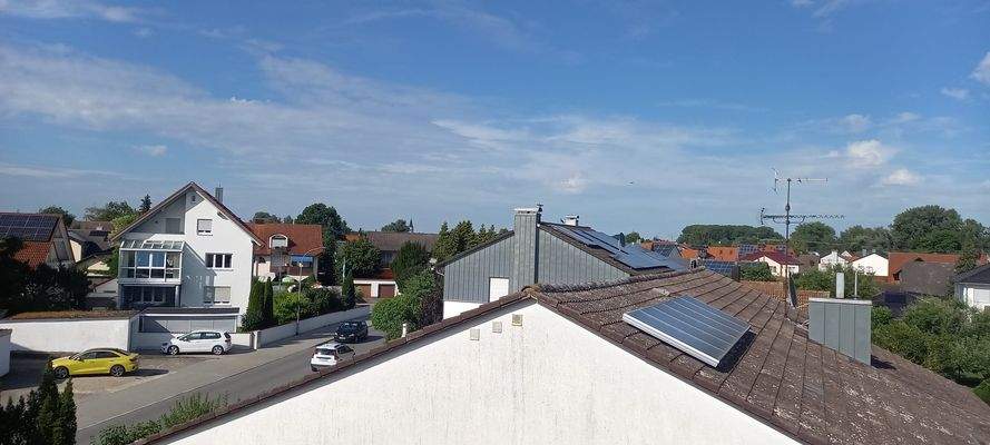 Blick vom Schlafzimmer, Küche, DG.jpg