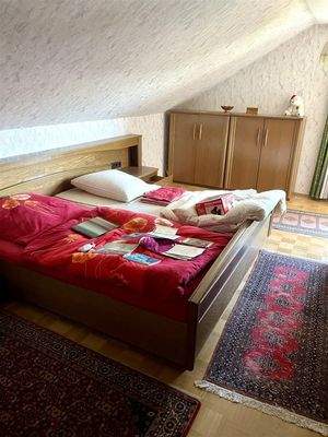 Schlafzimmer DG