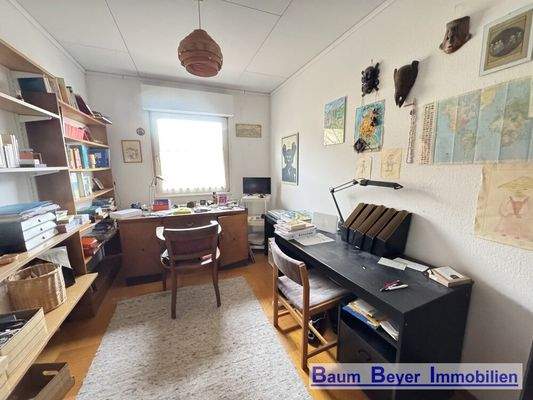 Arbeitszimmer im Erdgeschoss