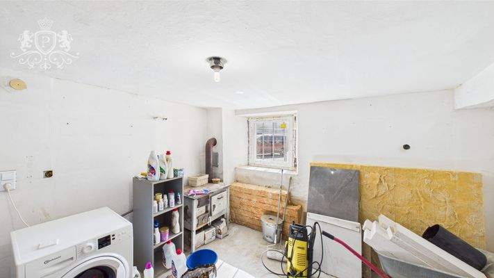 CAM01984G0-PR0474-STILL005