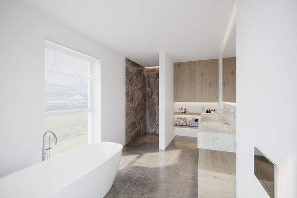 Masterbad mit freistehender Badewanne, Doppelwaschtisch und bodengleicher Dusche