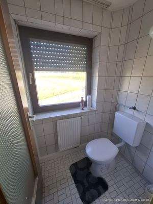 WC im 1. OG Bild 2