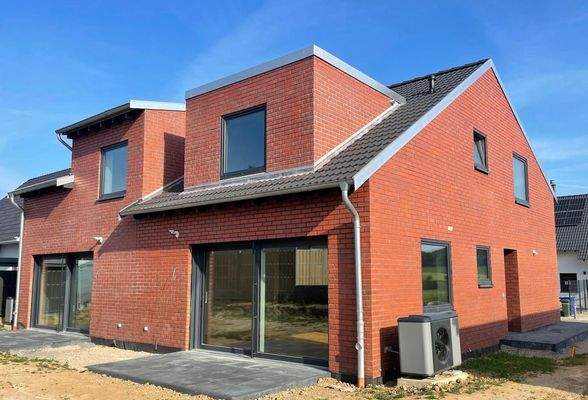 Perspektive Gartenseite