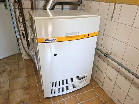 Gasbrennwerthheizung Bj. 2006.jpg