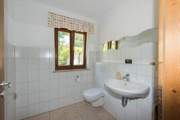 Gäste-WC Erdgeschoss