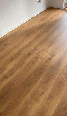 Neuer Boden in Holzoptik
