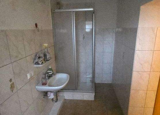 Badezimmer Bild 1.jpg