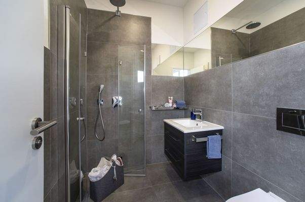 Bad en Suite für den Gast