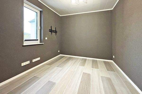 Raum mit ca. 8,39 m²