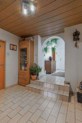 Wohneinheit 2, 4 ZKB OG - Flurbereich