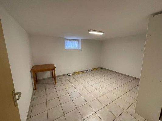 Untergeschoss mit Arbeits- bzw. Gästezimmer