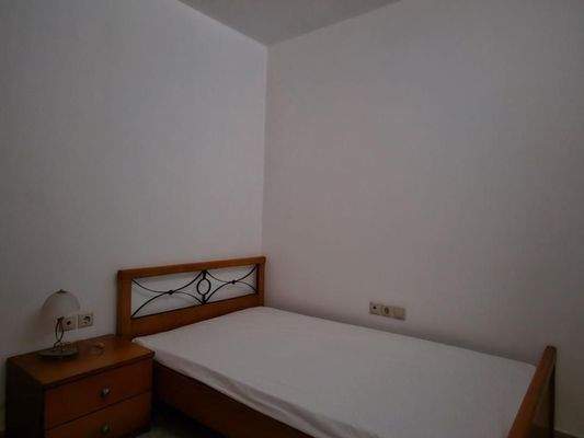 Kreta, Koutouloufari: Haus im Dorfzentrum mit großer Dachterrasse mit herrlichem Blick auf Hersonissos und das Meer zu verkaufen