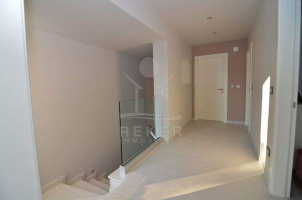 Zwei Stockwerke zum Staunen